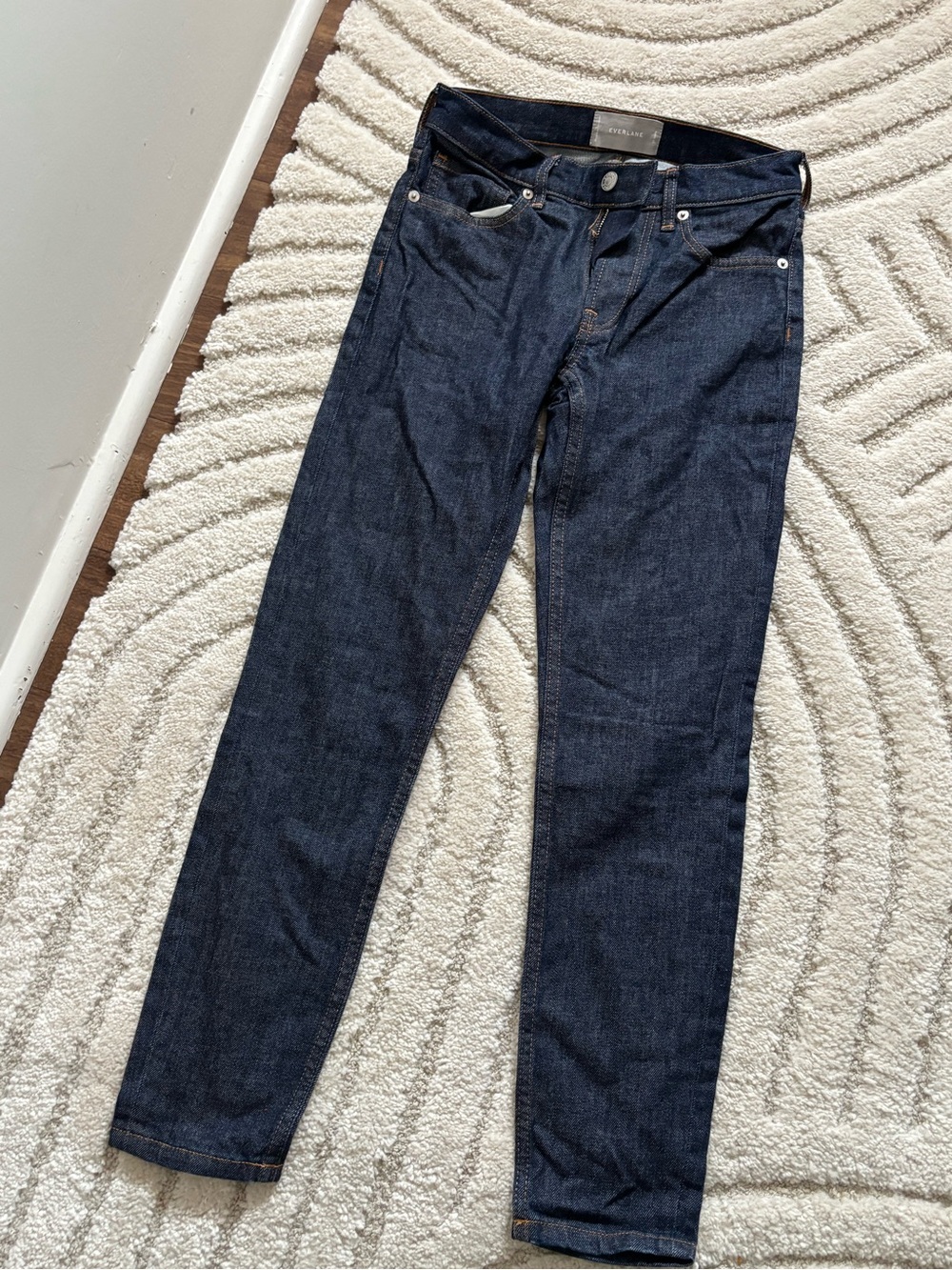 Everlane ankle jeans in dark blue wash